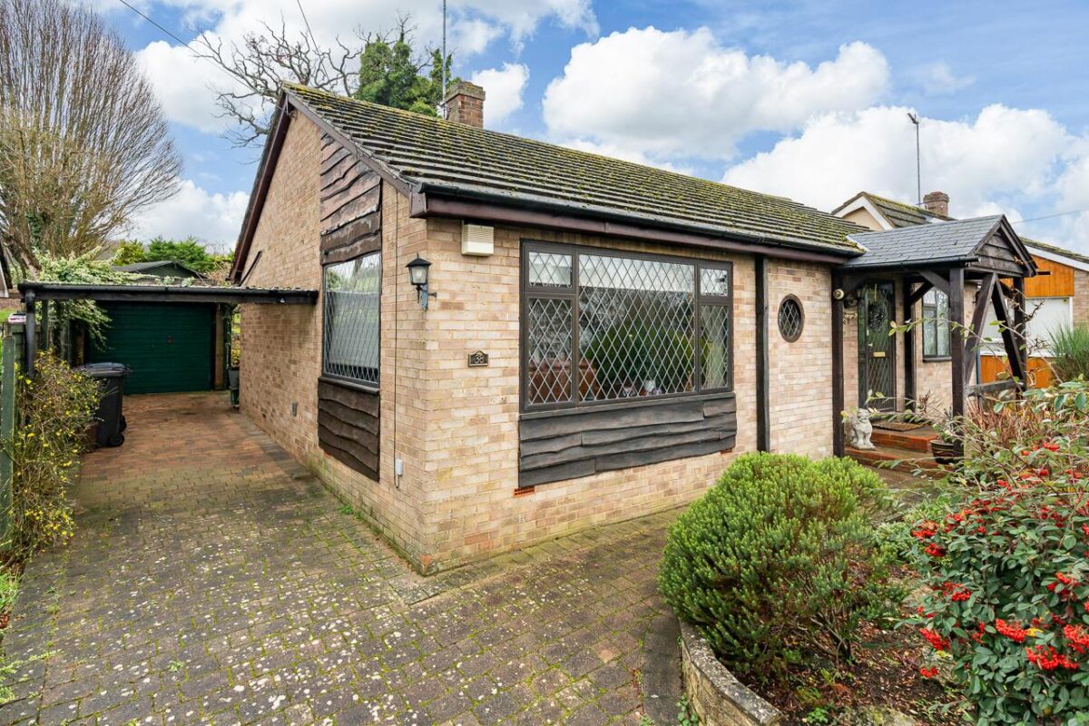 High Road, Stapleford, Hertford