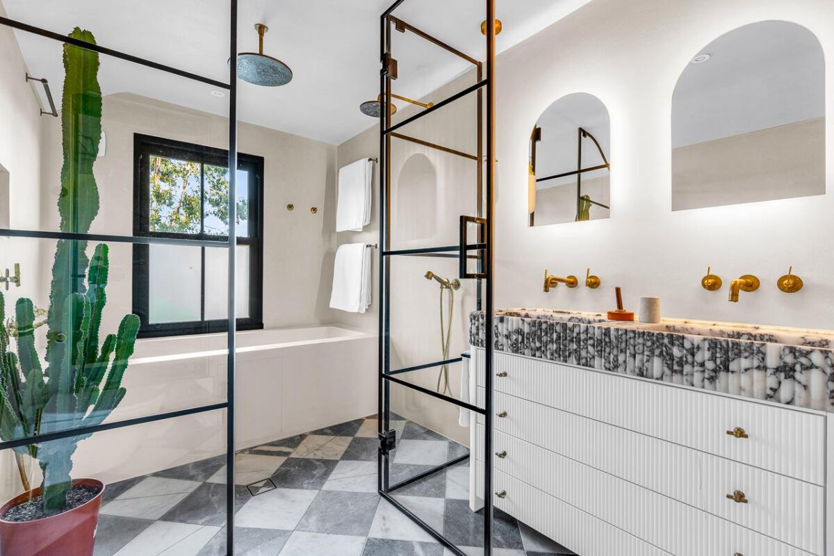 Rose Vale, Hoddesdon