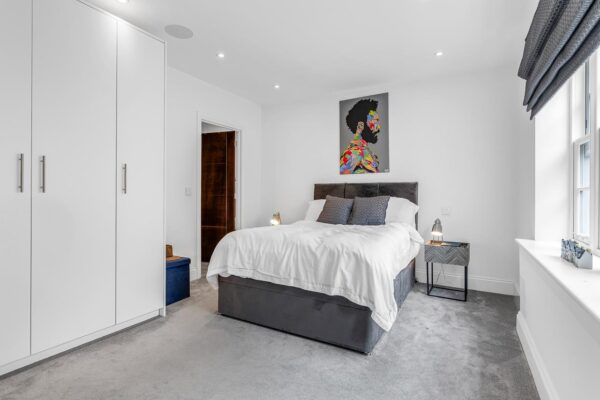 White Horse Close, Hertingfordbury, Hertford