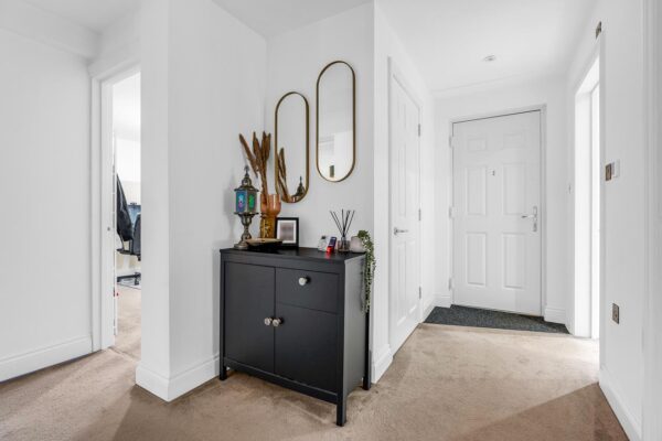 High Street, Stanstead Abbotts, Ware