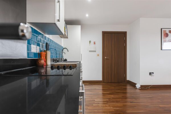 Smeaton Court, Hertford