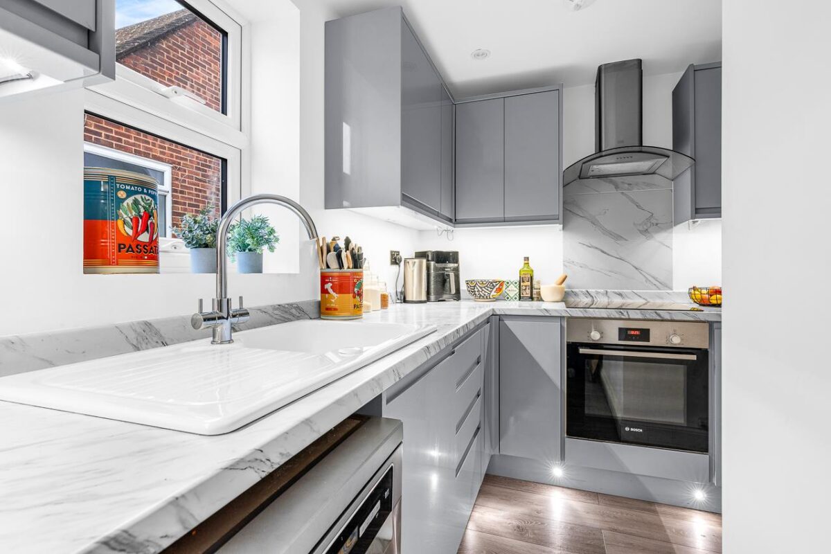 High Street, Stanstead Abbotts, Ware