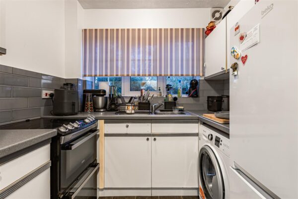 Halleys Ridge, Hertford