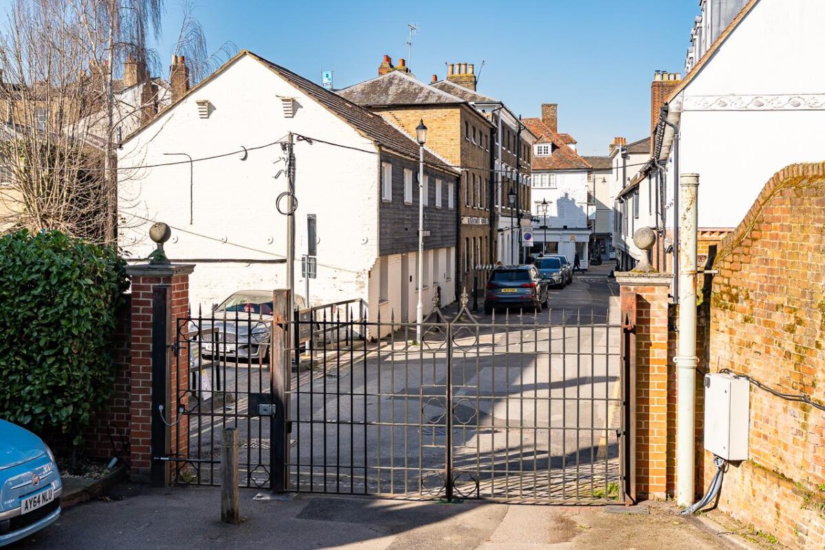 Queens Road, Hertford