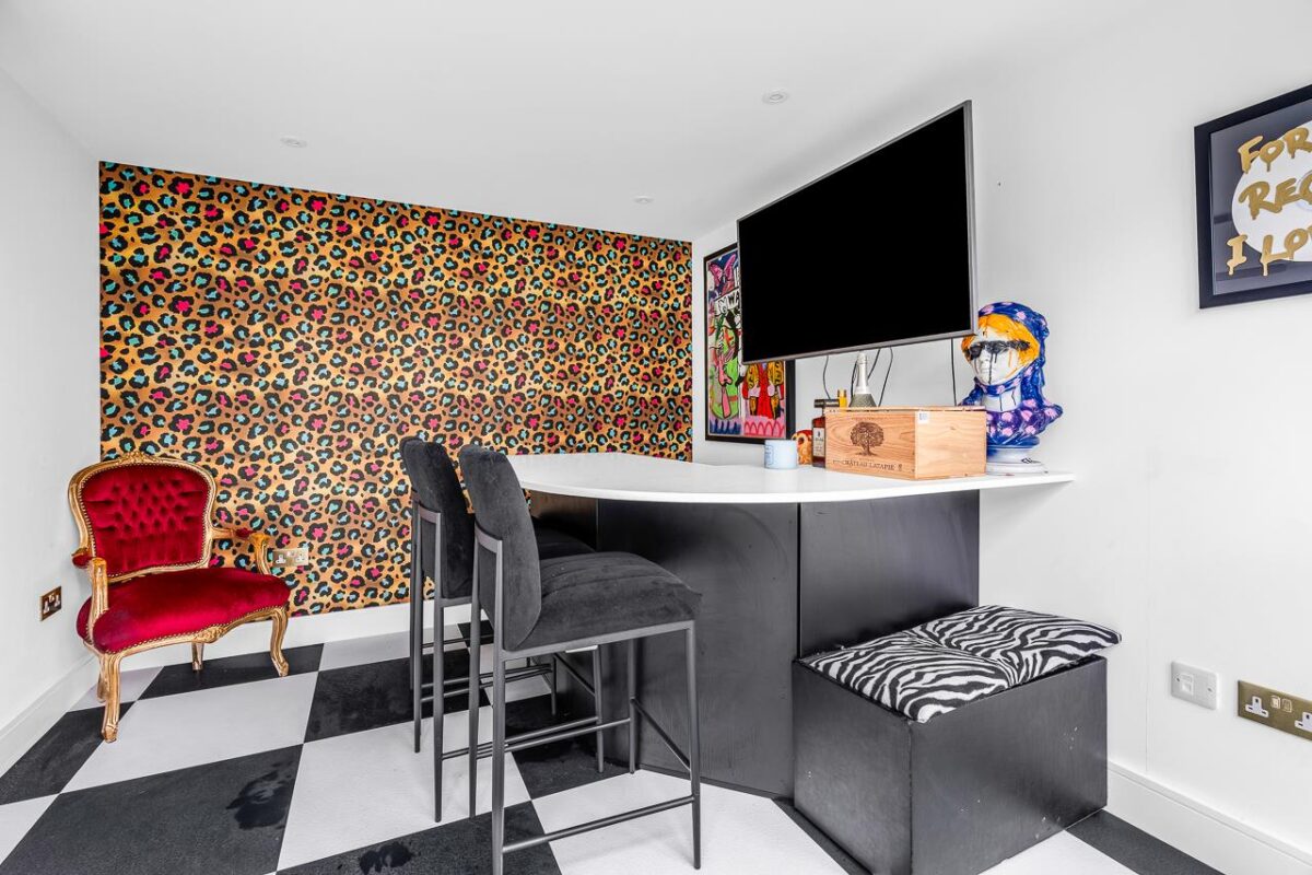 Currie Street, Hertford