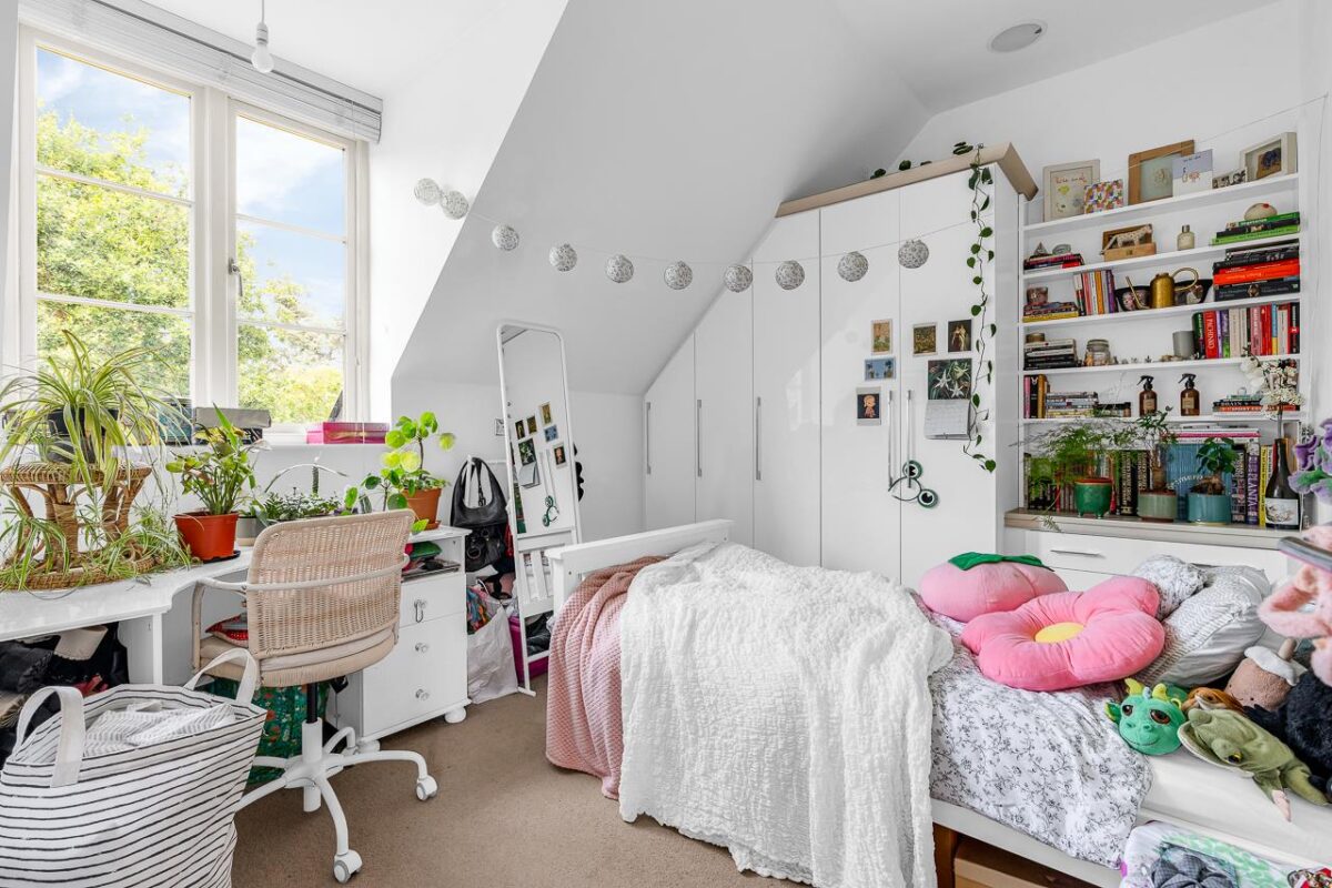 Willis Grove, Balls Park, Hertford