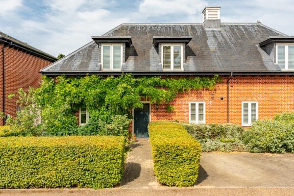 Willis Grove, Balls Park, Hertford