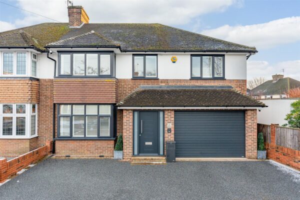 Selwyn Crescent, Hatfield