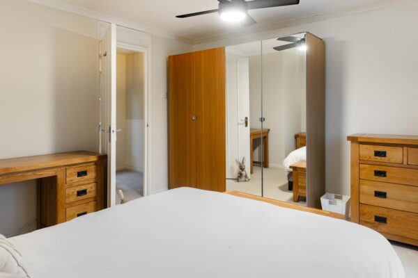 Links Avenue, Hertford