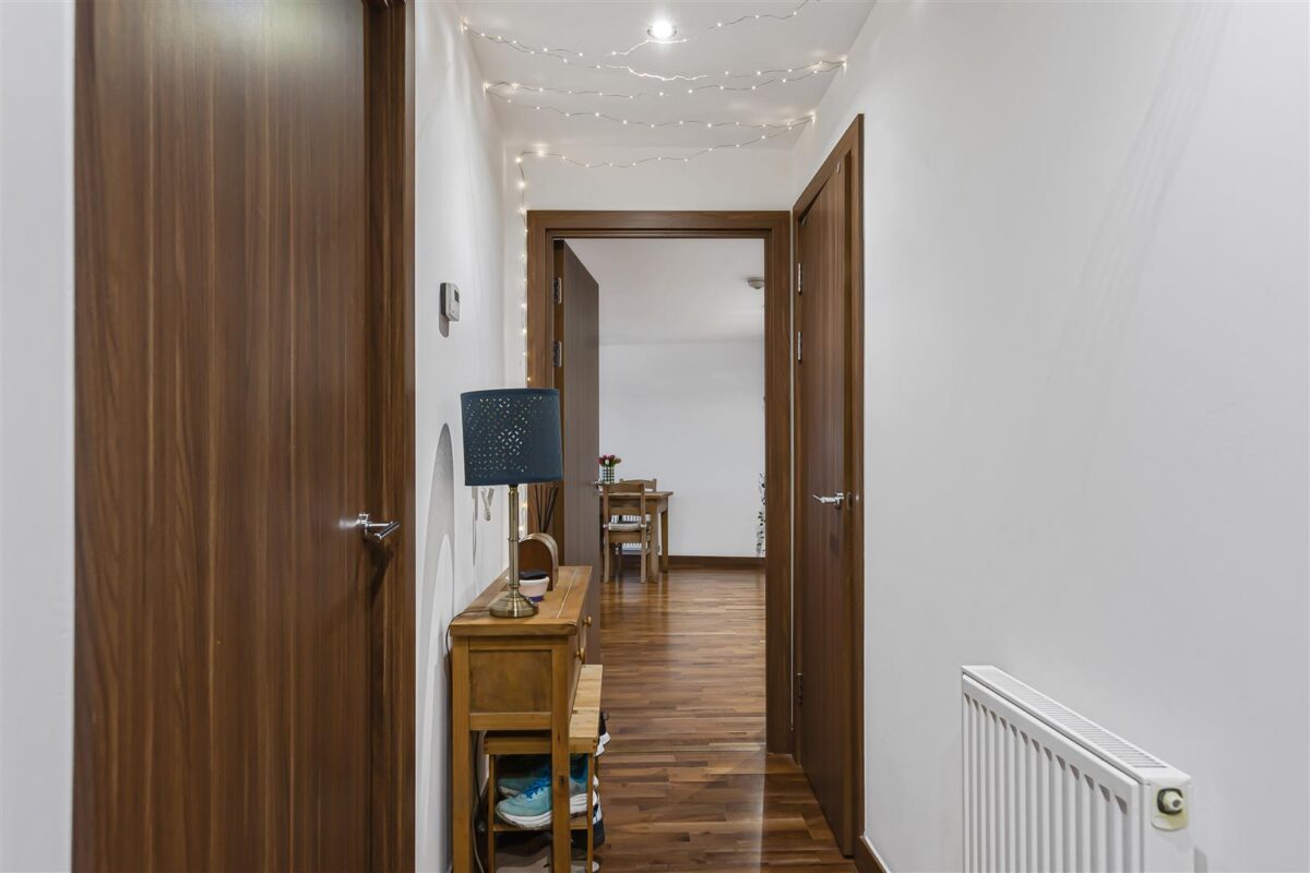 Smeaton Court, Hertford