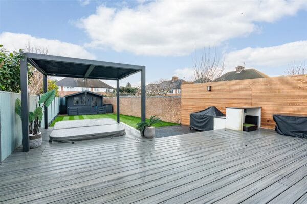 Selwyn Crescent, Hatfield