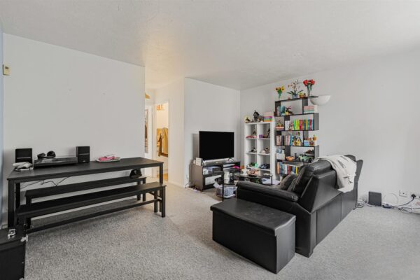 Halleys Ridge, Hertford