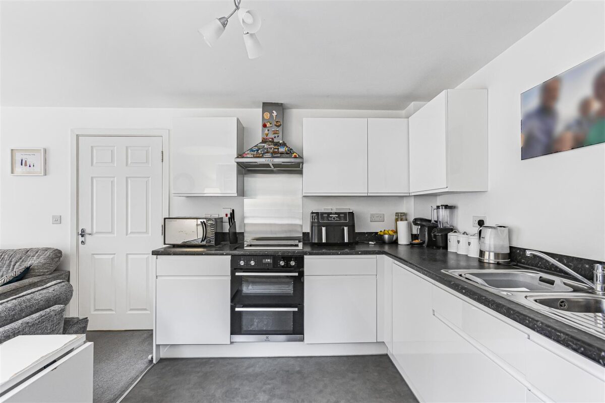 Arnold Close, Hertford