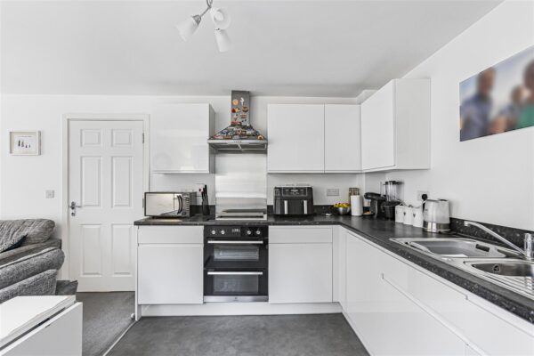 Arnold Close, Hertford