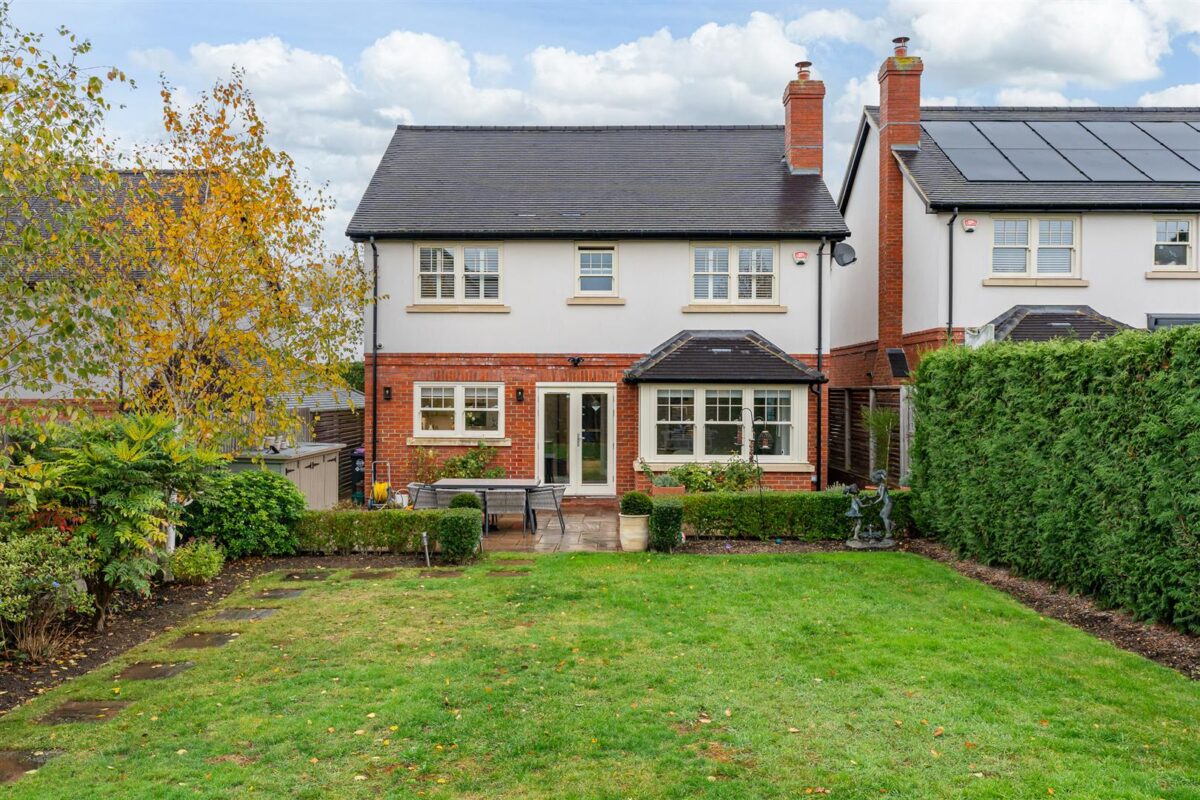 Vicarage Causeway, Hertford Heath, Hertford