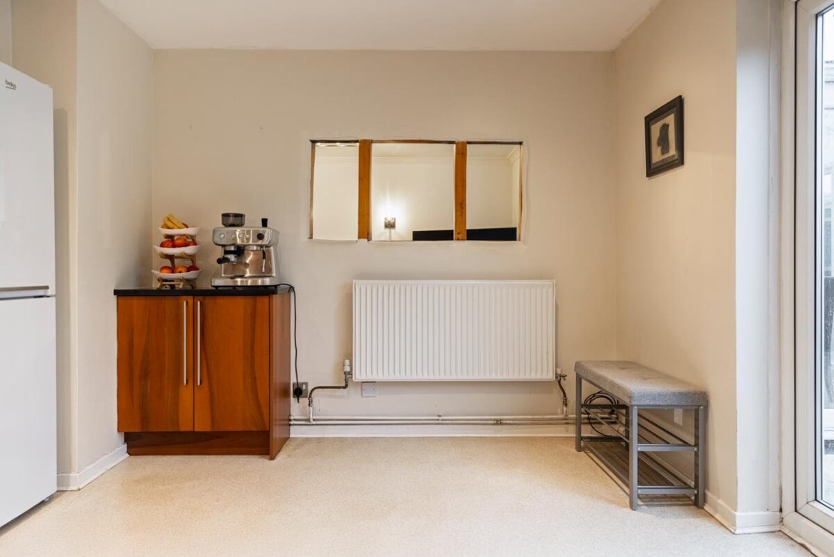 Links Avenue, Hertford