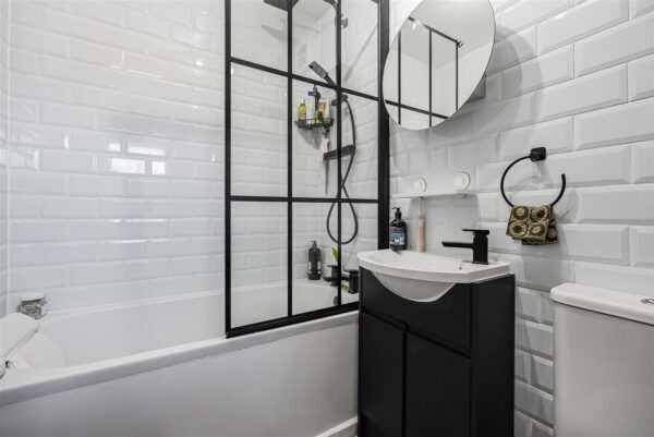 Willowmead, Hertford