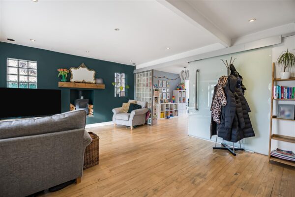 The Avenue, Hertford