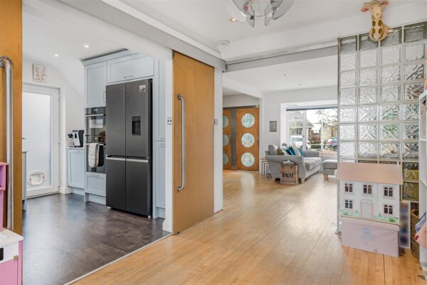 The Avenue, Hertford