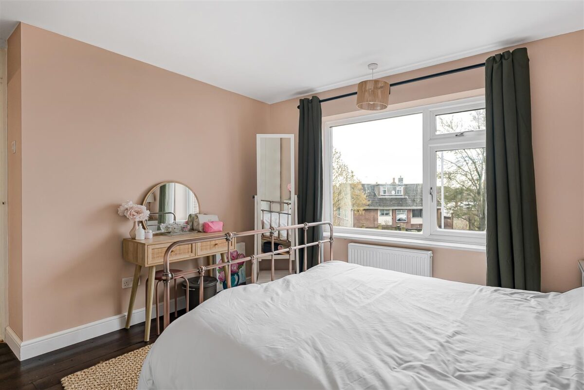 The Avenue, Hertford