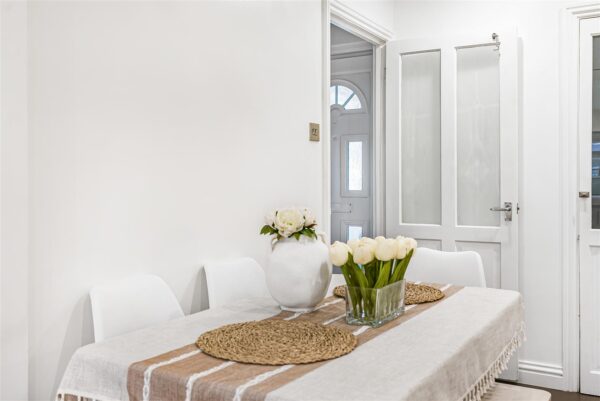 Sadlers Mead, Harlow