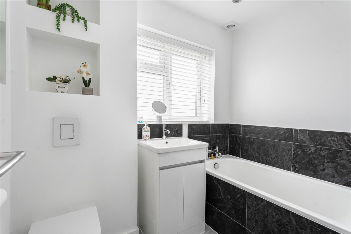 Heathgate, Hertford Heath, Hertford