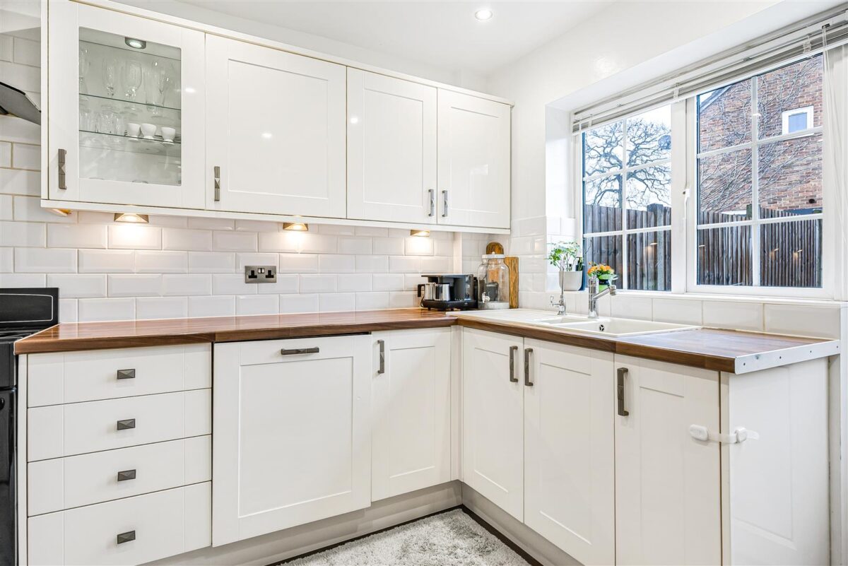 Sadlers Mead, Harlow