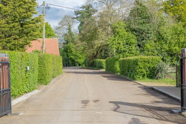 Brickendon Lane, Brickendon, Hertford
