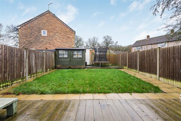 Sadlers Mead, Harlow