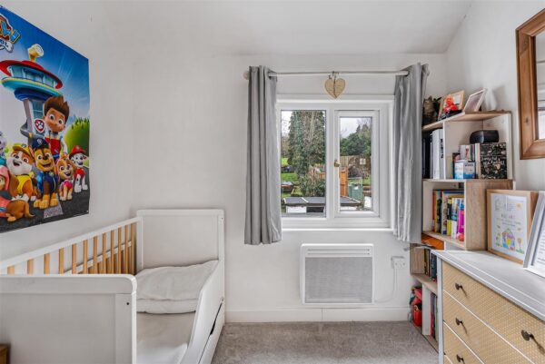 High Road, Waterford, Hertford