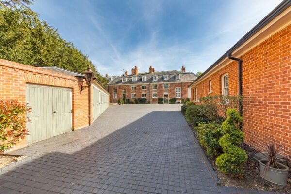 Balls Park, Hertford