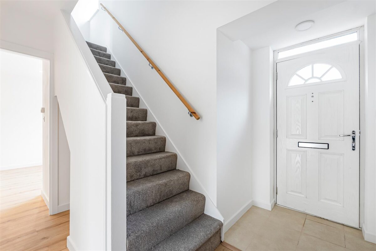 Brickendon Lane, Hertford