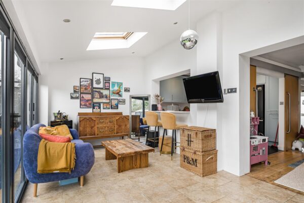 The Avenue, Hertford