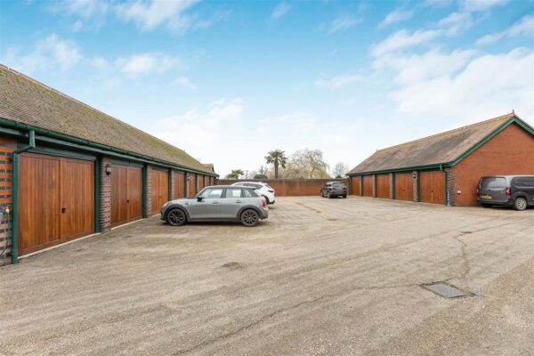 Brickendon Lane, Brickendon, Hertford