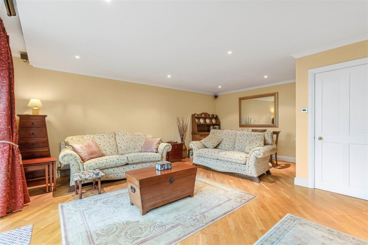 Brickendon Lane, Brickendon, Hertford