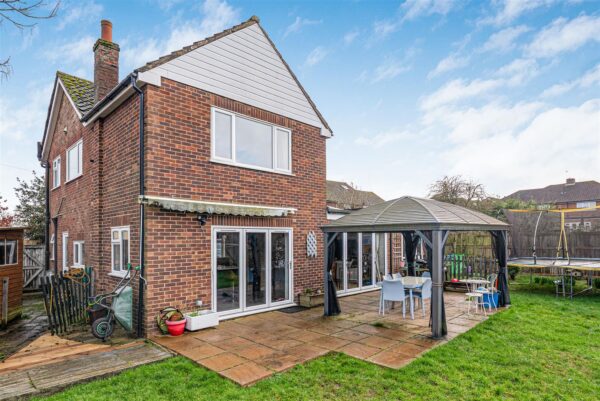 Wicklands Road, Hunsdon, Ware