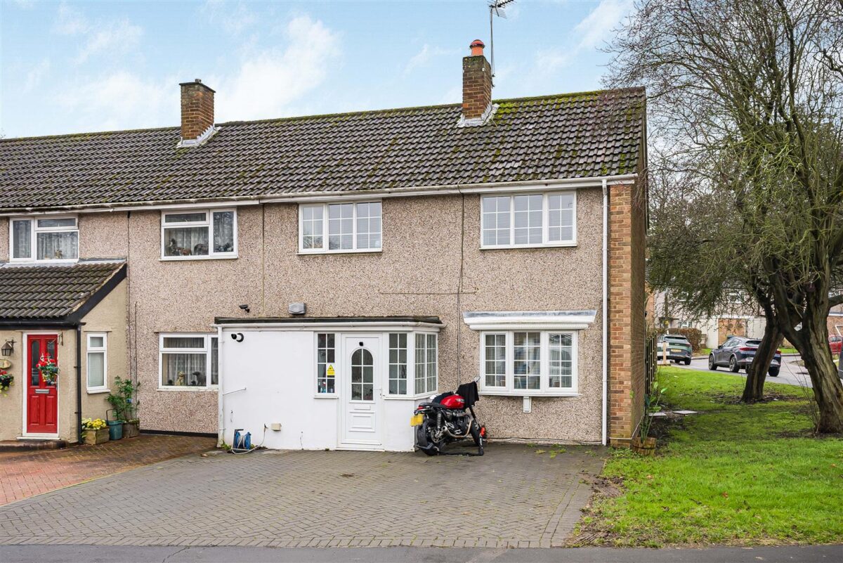 Sadlers Mead, Harlow