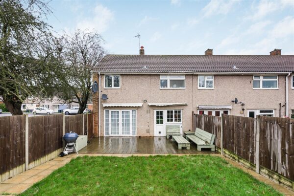 Sadlers Mead, Harlow