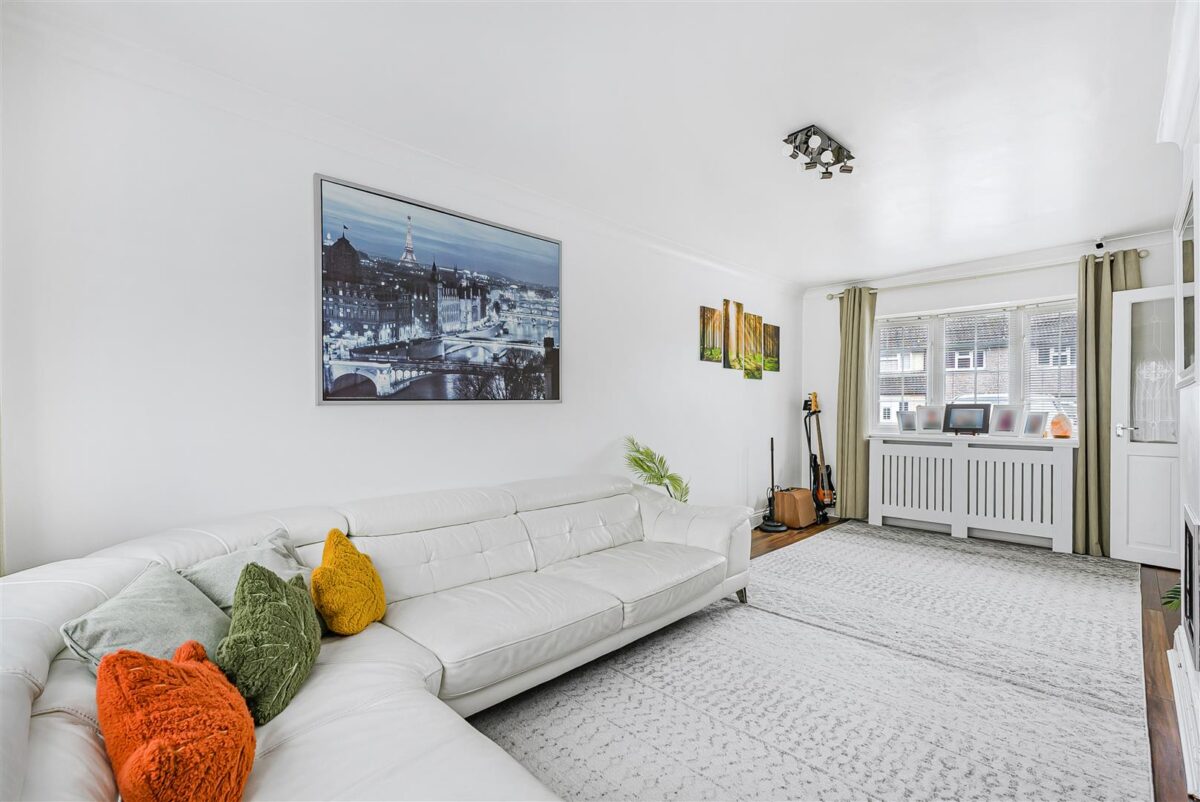 Sadlers Mead, Harlow