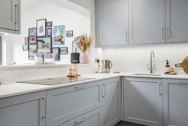 The Avenue, Hertford