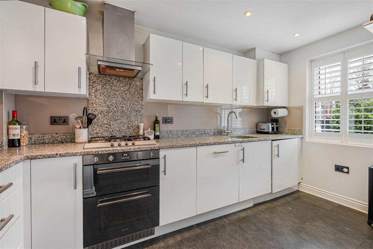 Olvega Drive, Buntingford