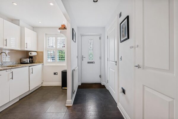 Olvega Drive, Buntingford