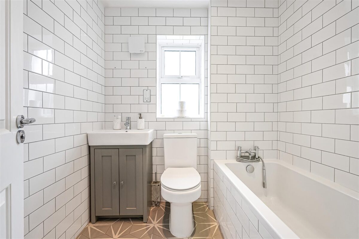 Olvega Drive, Buntingford