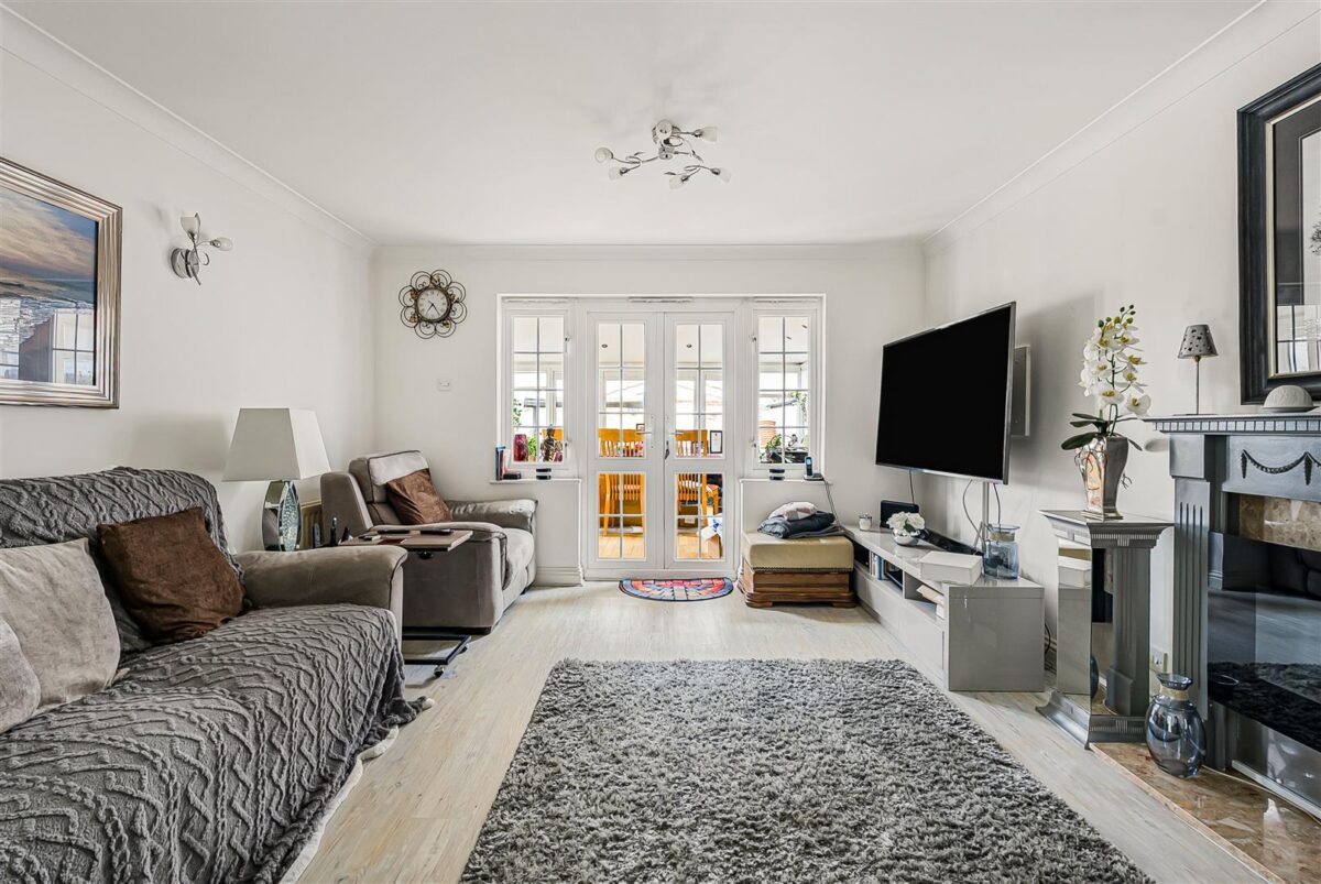 Bittern Close, Cheshunt, Waltham Cross