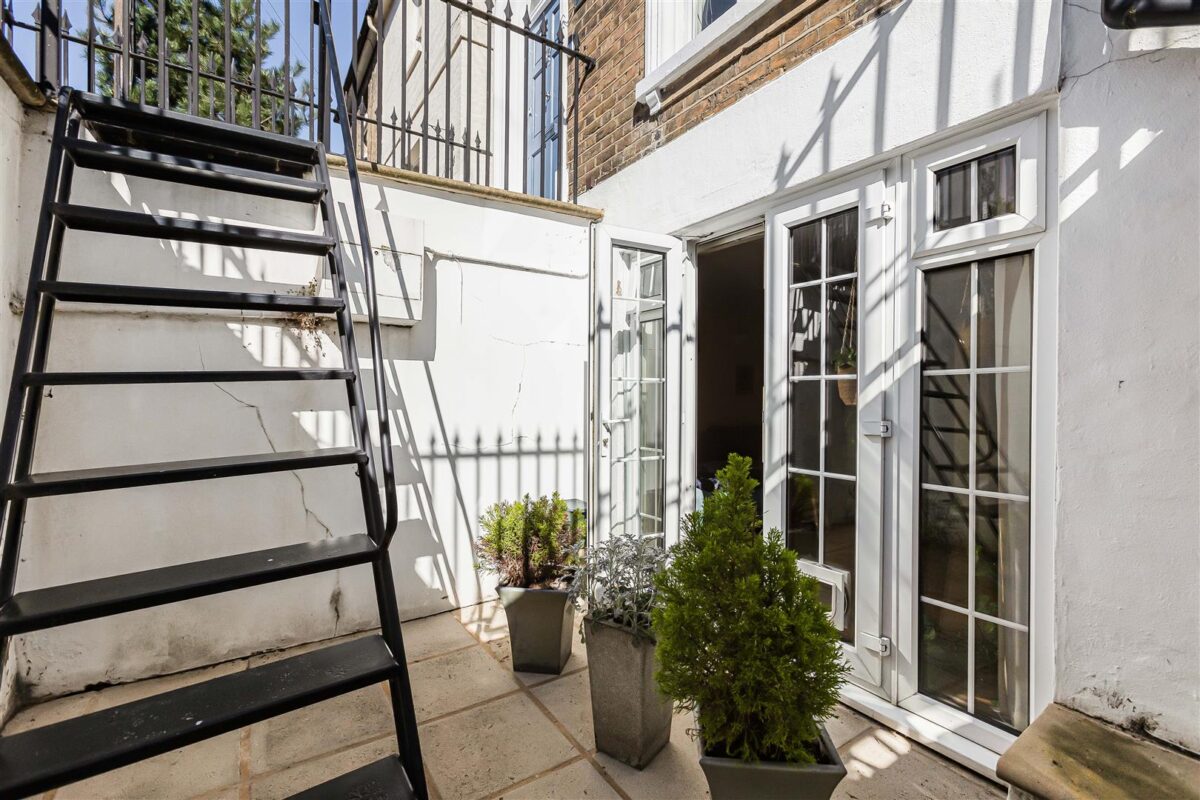 Villiers Street, Hertford