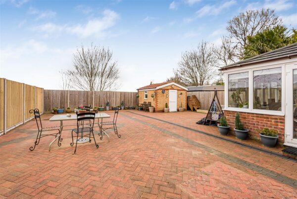 Bittern Close, Cheshunt, Waltham Cross