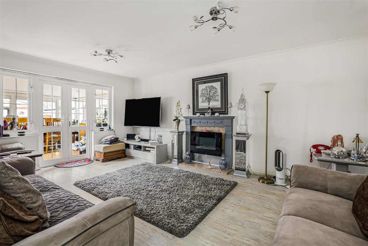 Bittern Close, Cheshunt, Waltham Cross