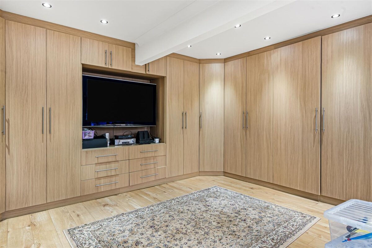 Bittern Close, Cheshunt, Waltham Cross