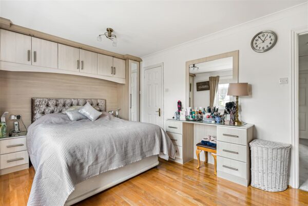 Bittern Close, Cheshunt, Waltham Cross