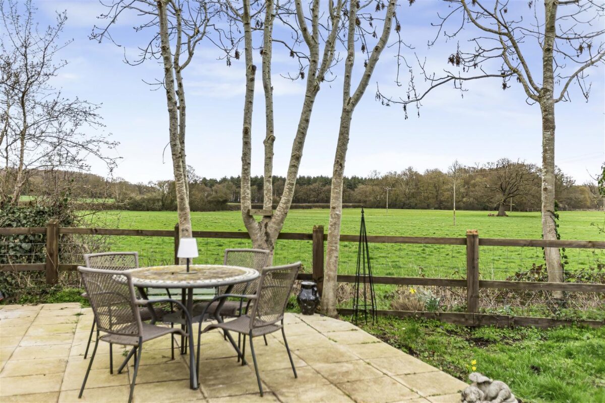 Turners Close, Bramfield, Hertford